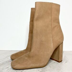 Steve Madden Lourde Tan Nubuck Bootie 8M